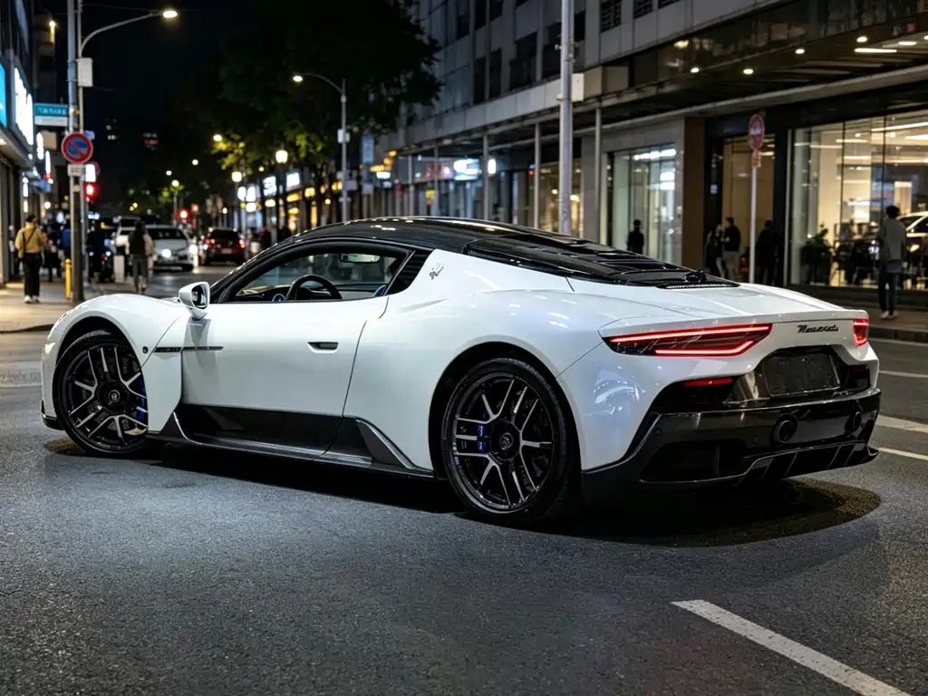 Maserati MC20 2020 3.0T Standard