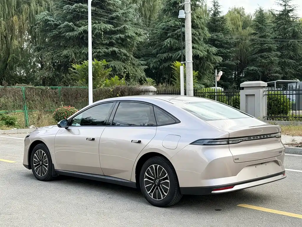 Nissan N6 — миниатюра 4