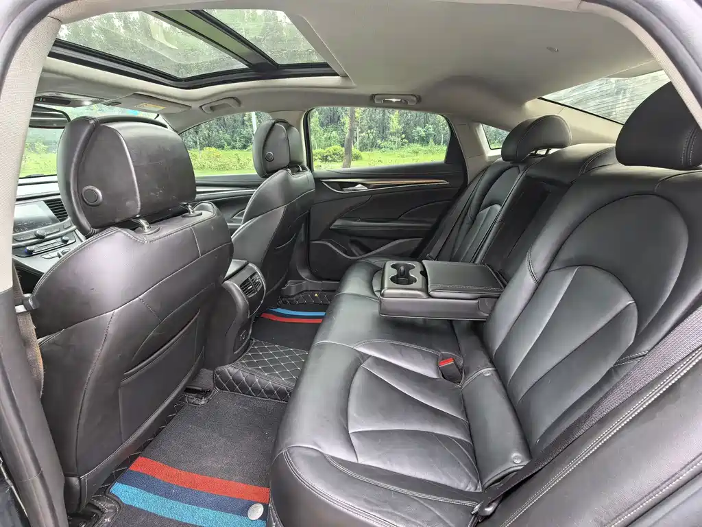 Buick LaCrosse — миниатюра 17