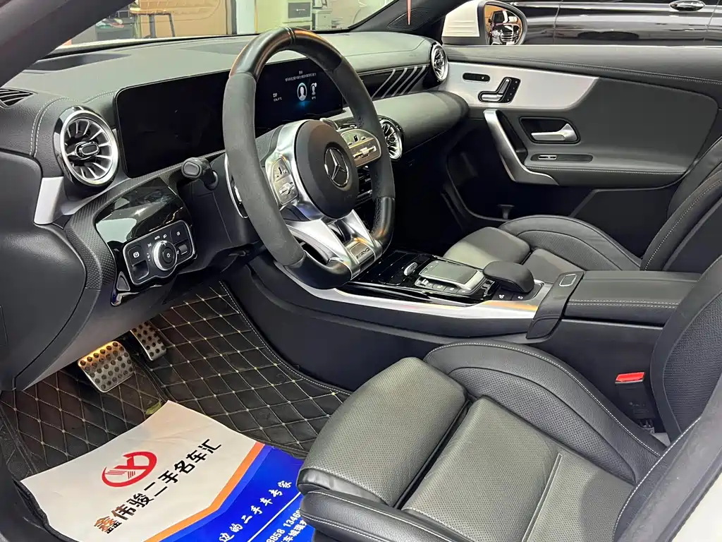 Mercedes-Benz CLA AMG — миниатюра 5