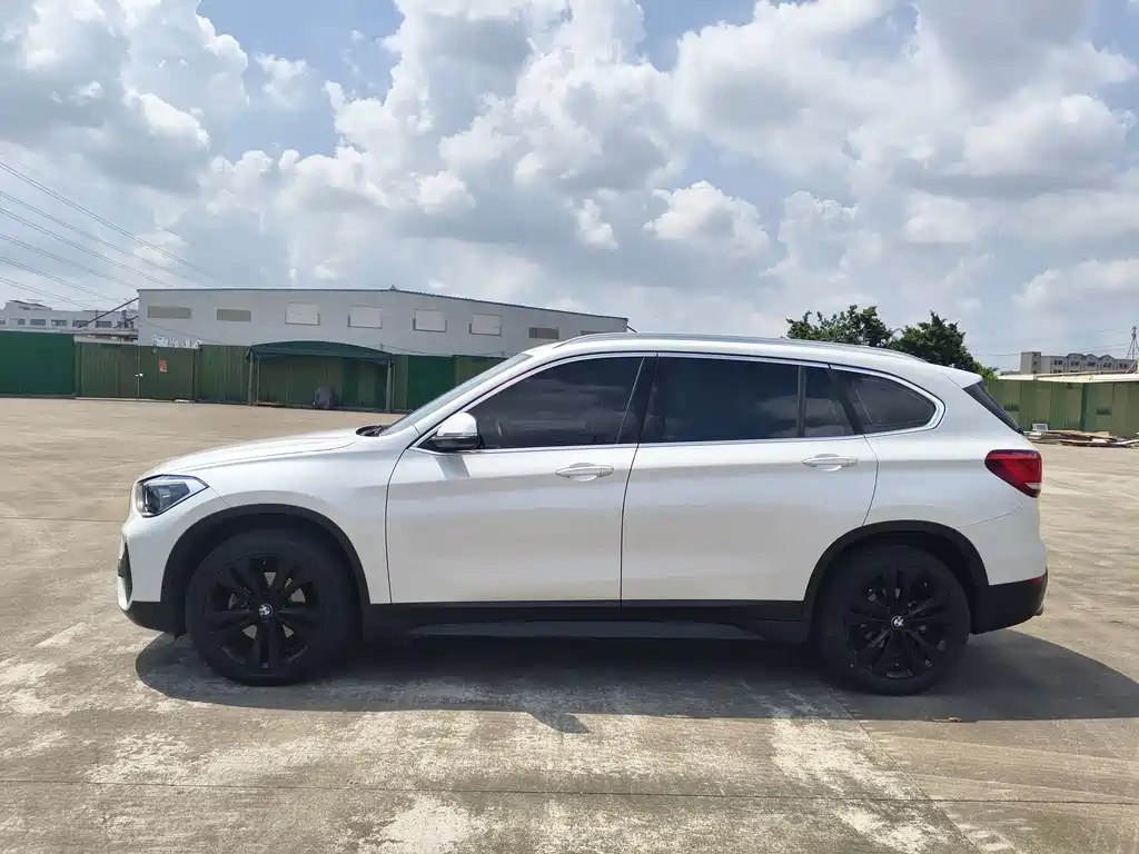 BMW X1 — миниатюра 7