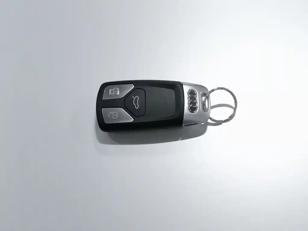 Audi A4L — миниатюра 19