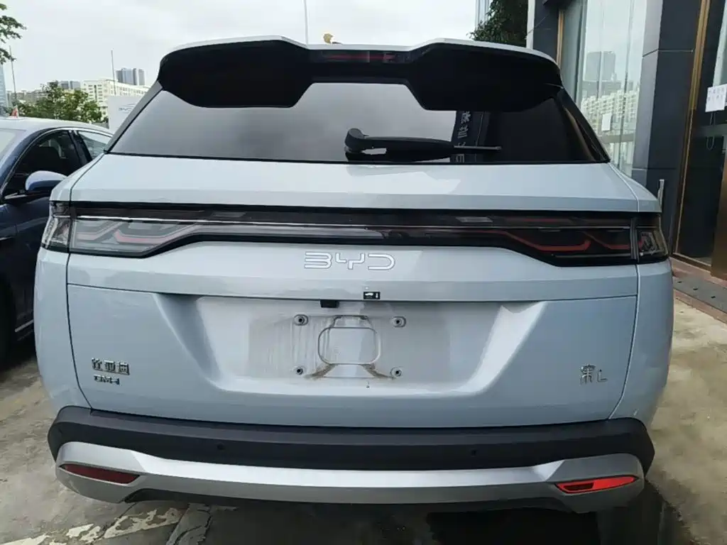BYD L DM-i — миниатюра 6