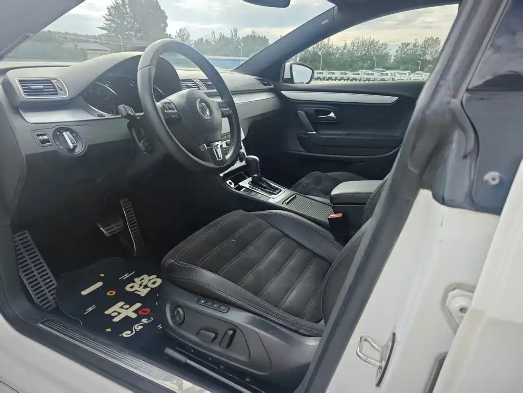 Volkswagen CC — миниатюра 7