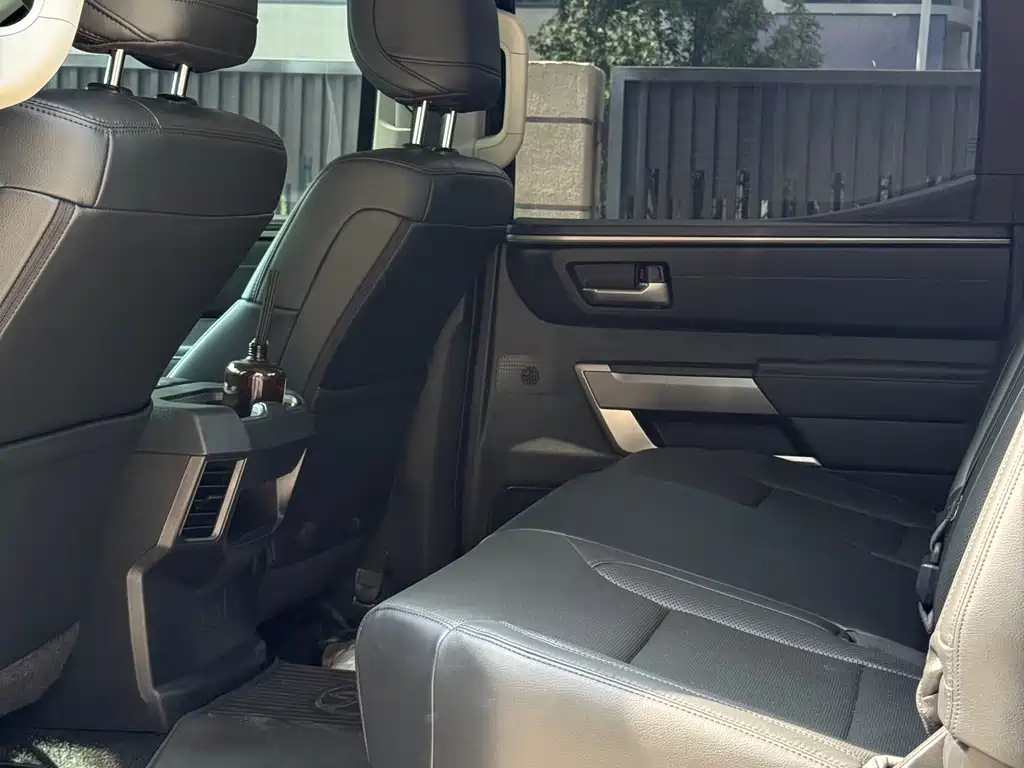 Toyota Tundra 2022 3.5T AT