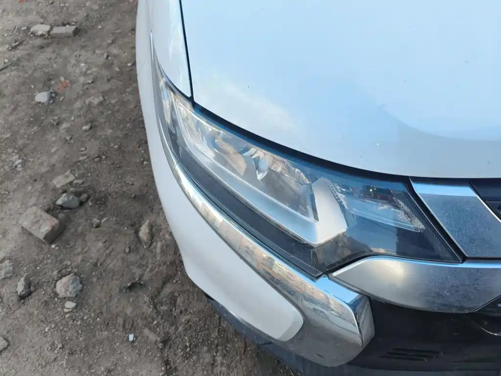 Mitsubishi Outlander — миниатюра 7