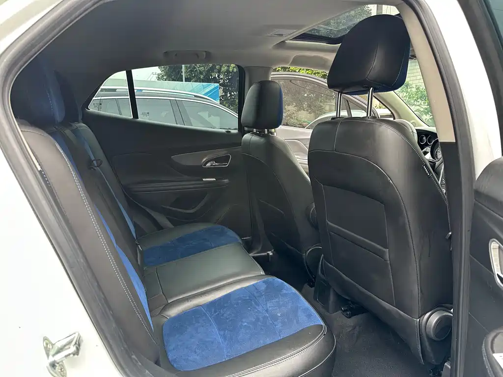 Buick Encore — миниатюра 14