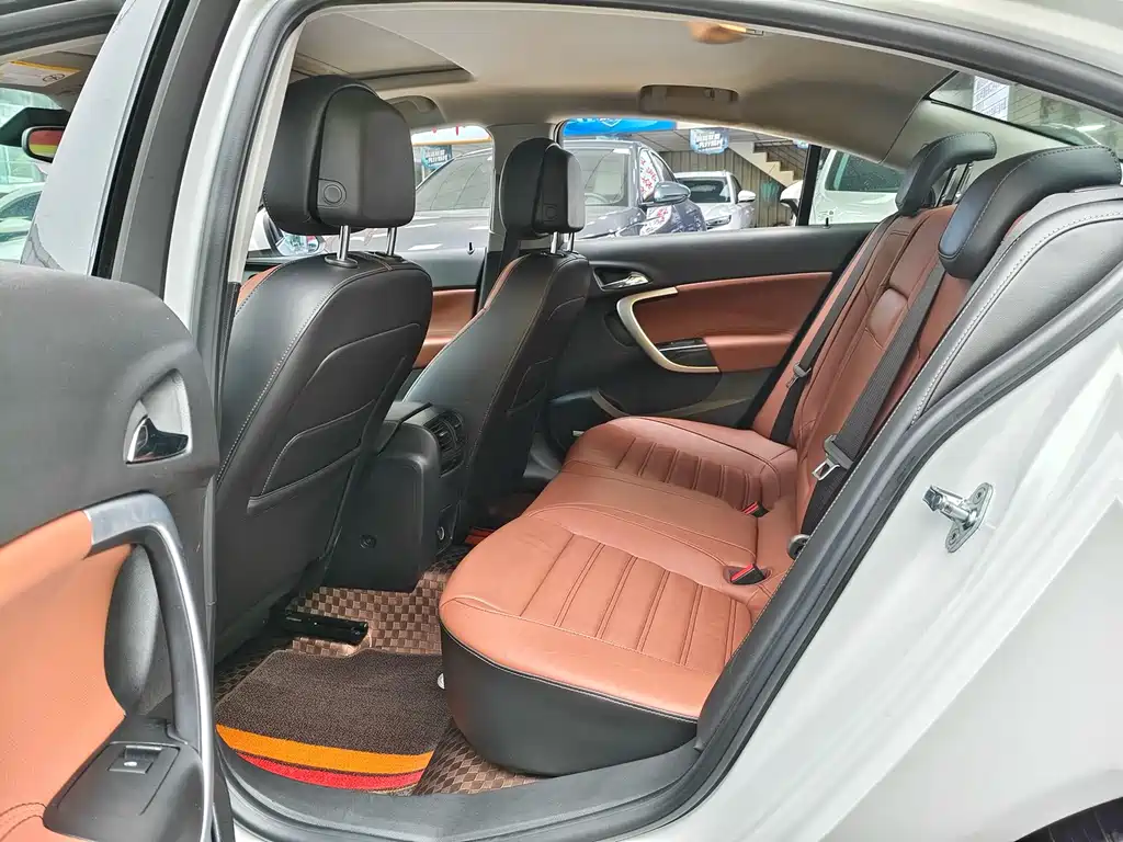 Buick Regal — миниатюра 7