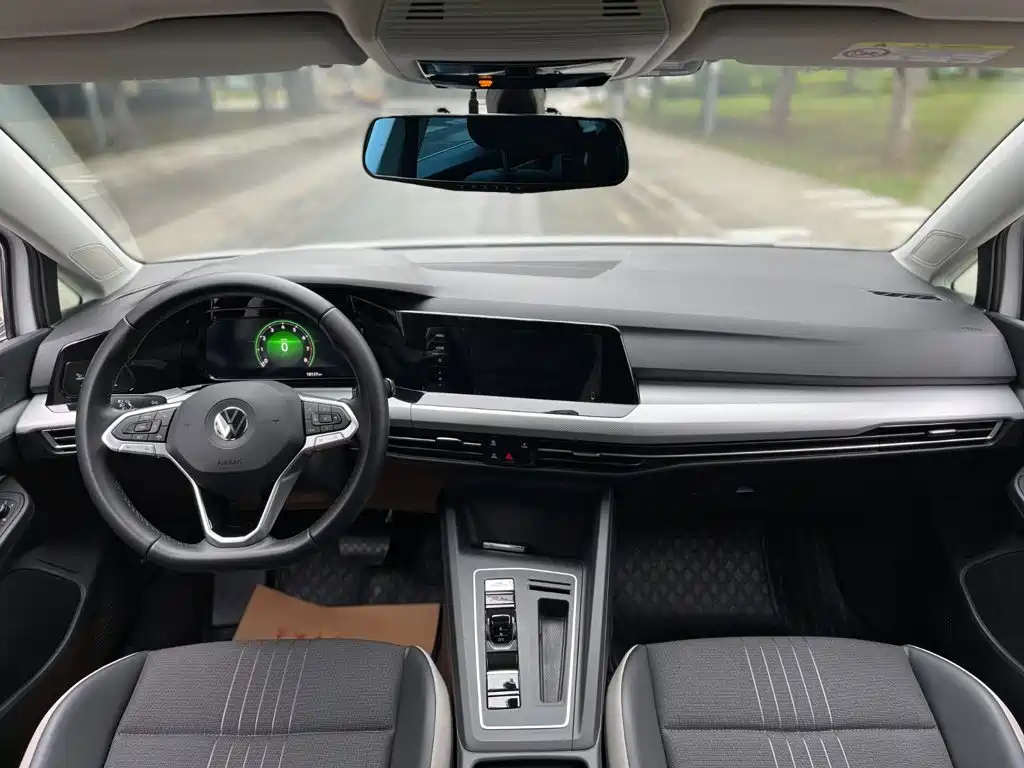 Volkswagen Golf — миниатюра 20