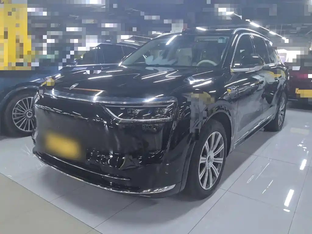 Aito M8 2025 Max+ 53.4kWh 5 мест (192 ）