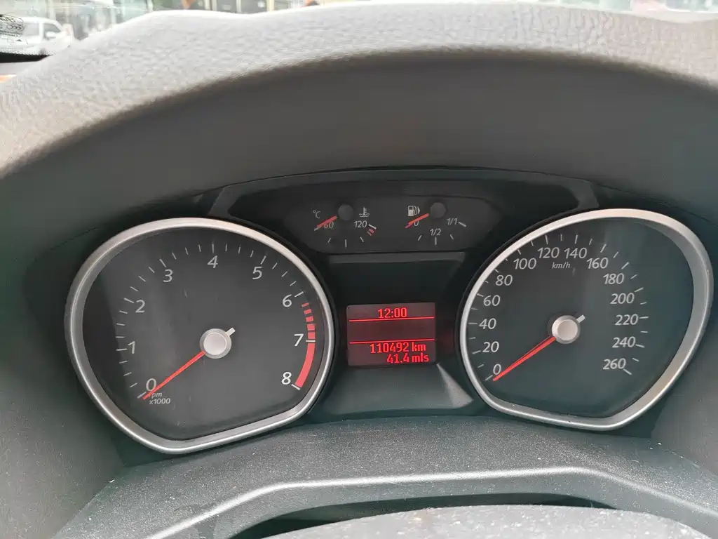 Ford Mondeo — миниатюра 5