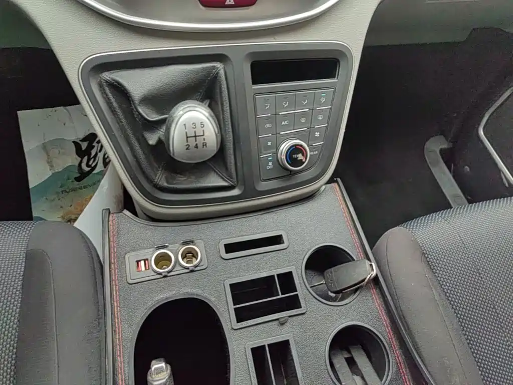 JAC Refine Refine M4 — миниатюра 14