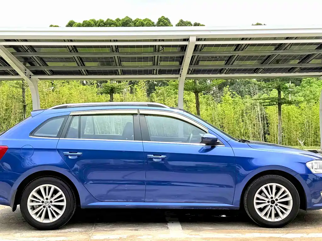 Volkswagen Gran Lavida 2013 1.4TSI AT Comfort