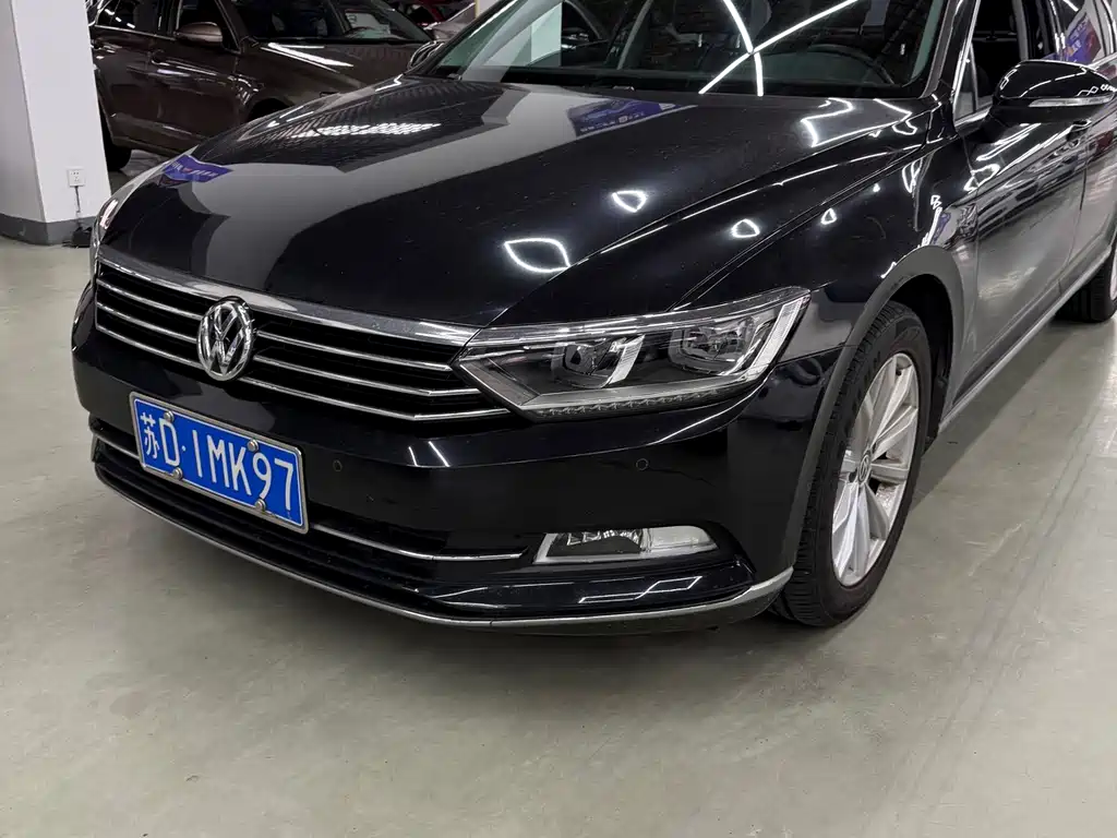Volkswagen Magotan — миниатюра 2