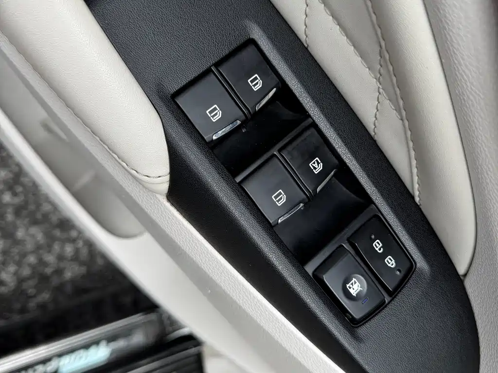 GAC Motor Trumpchi M8 — миниатюра 6