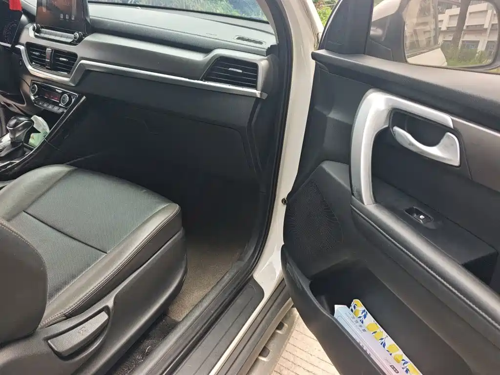 Kia Sportage — миниатюра 18