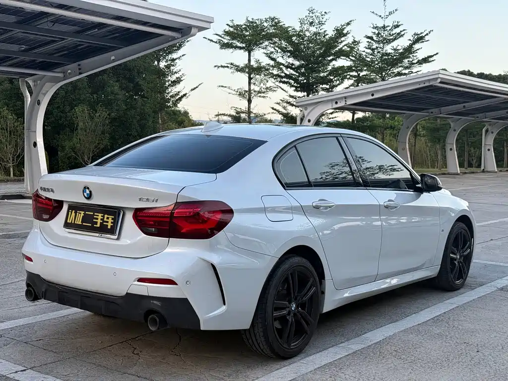 BMW 1 Series — миниатюра 13