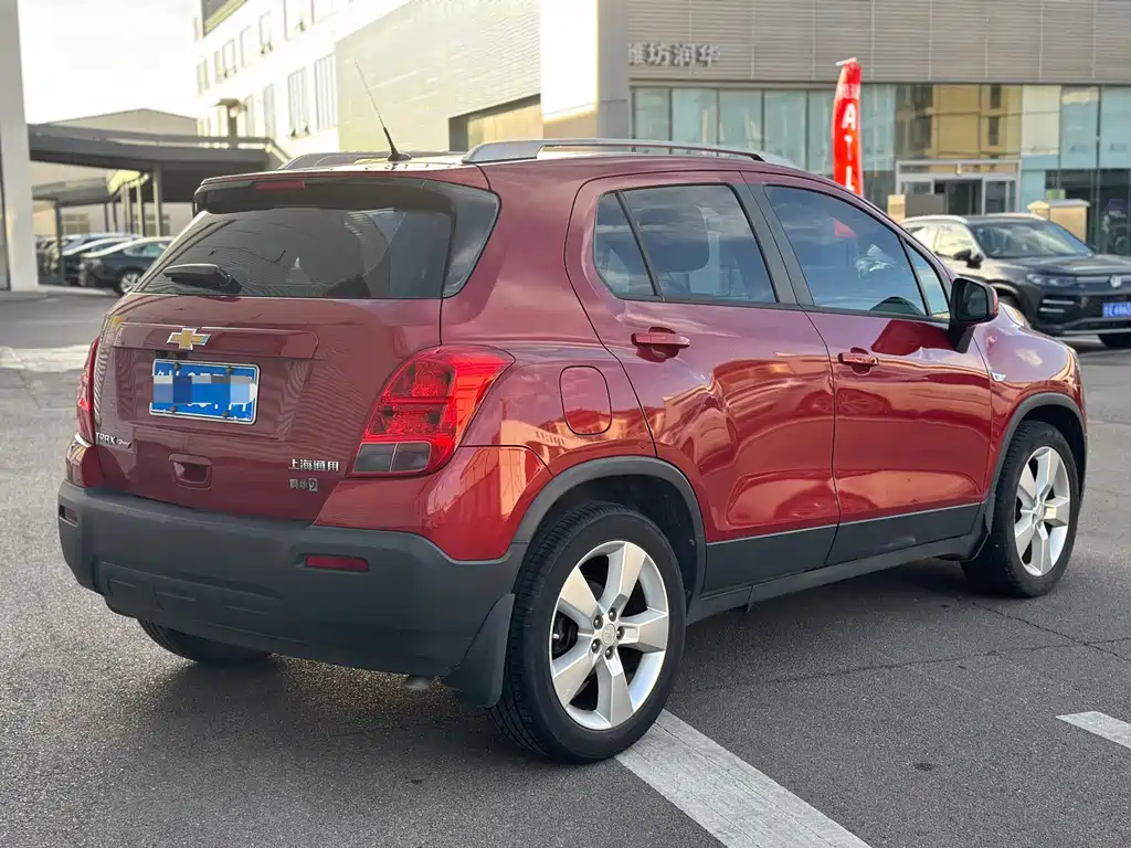 Chevrolet Trax — миниатюра 3