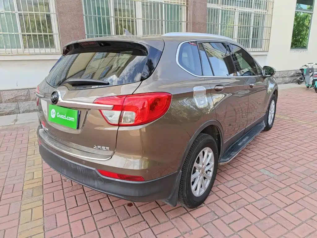 Buick Envision Plus — миниатюра 7