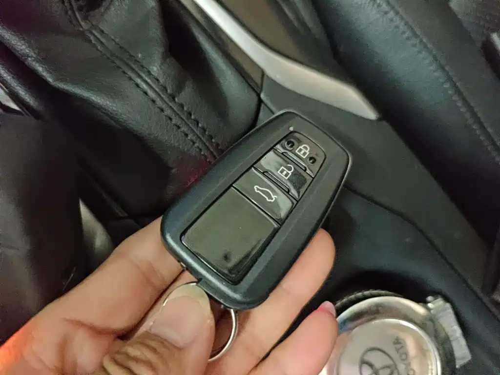 Toyota Corolla — миниатюра 9