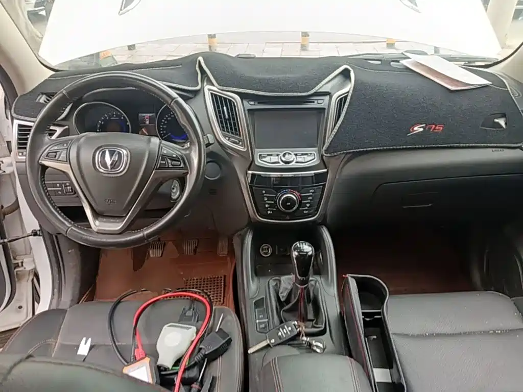 Changan CS75 — миниатюра 10