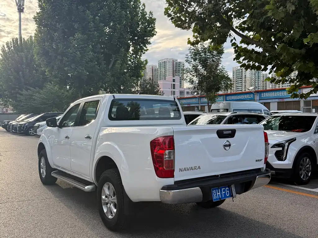 Nissan Navara — миниатюра 18