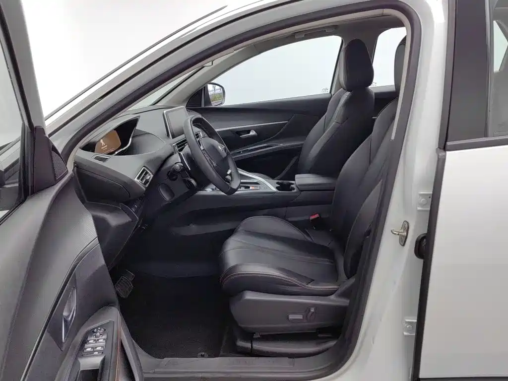 Peugeot 4008 — миниатюра 10