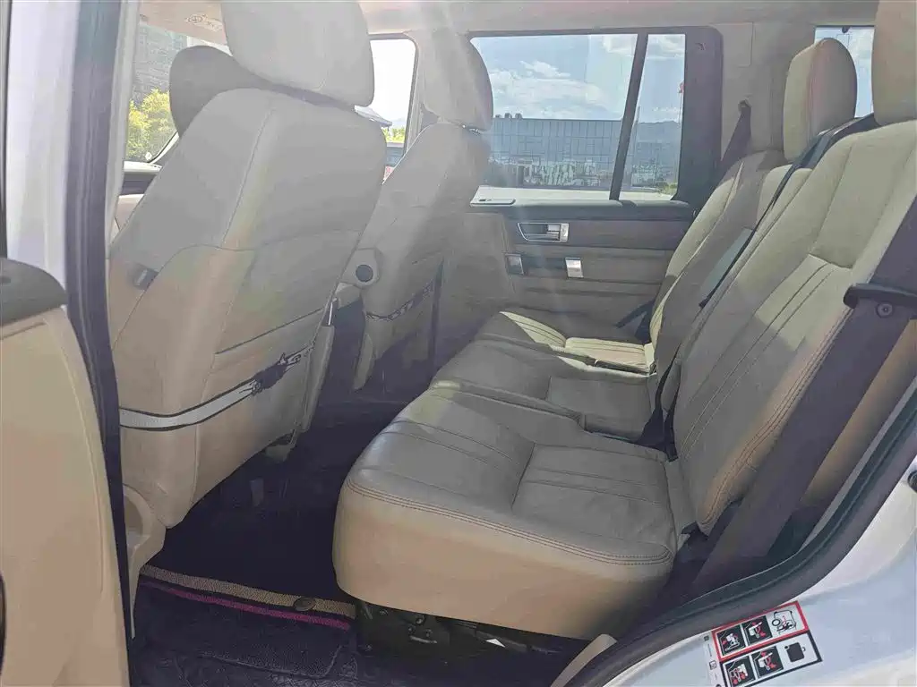 Land Rover Discovery 2014 3.0 SC V6 SE