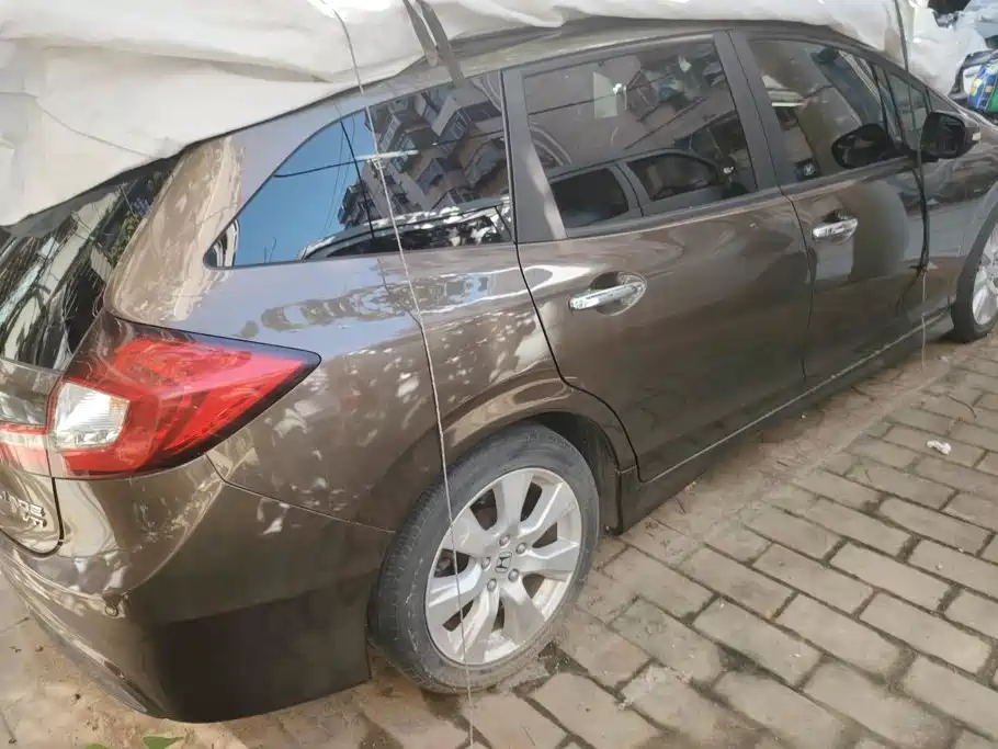 Honda Jade — миниатюра 3