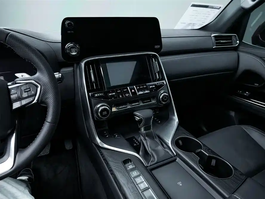 Lexus LX 2022 600 Luxury