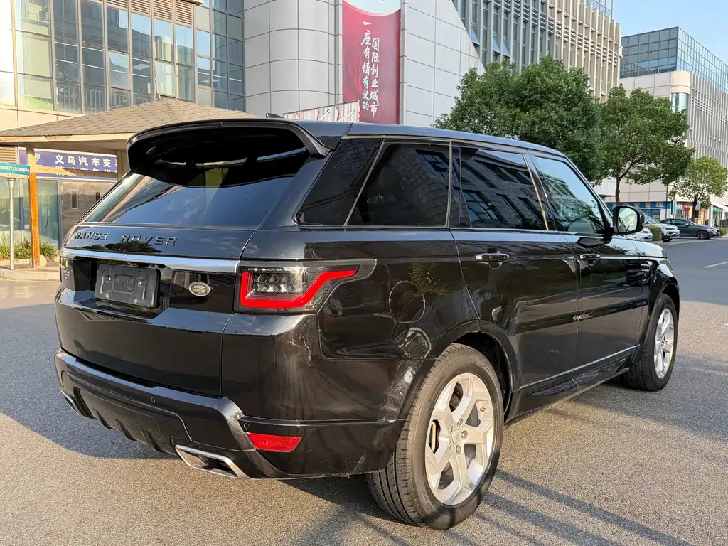 Land Rover Sport PHEV — миниатюра 15