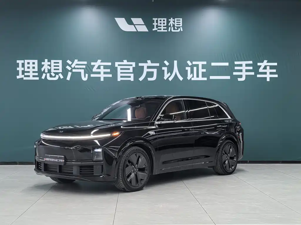 Li Auto Li L7 2025