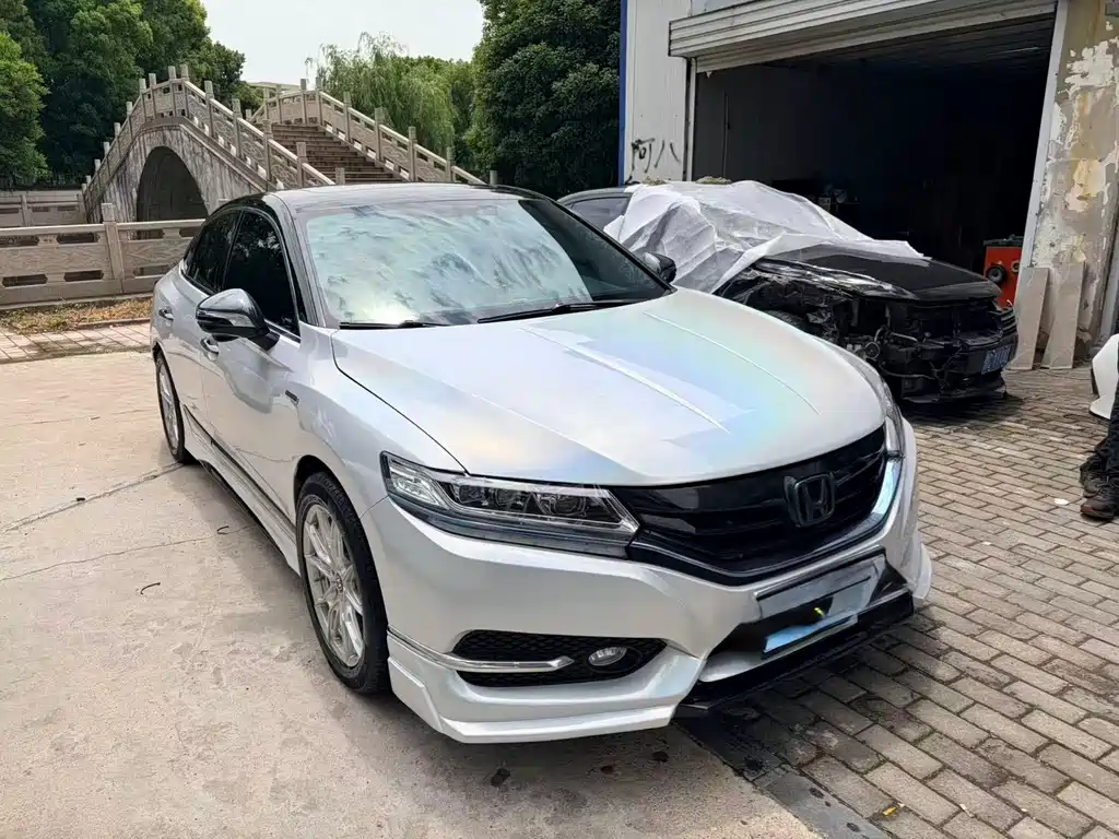 Honda Spirior 2017 2.0L