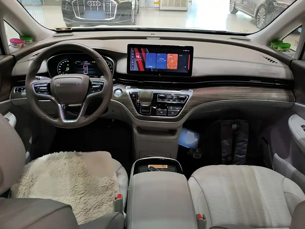 Roewe iMAX8 — миниатюра 10
