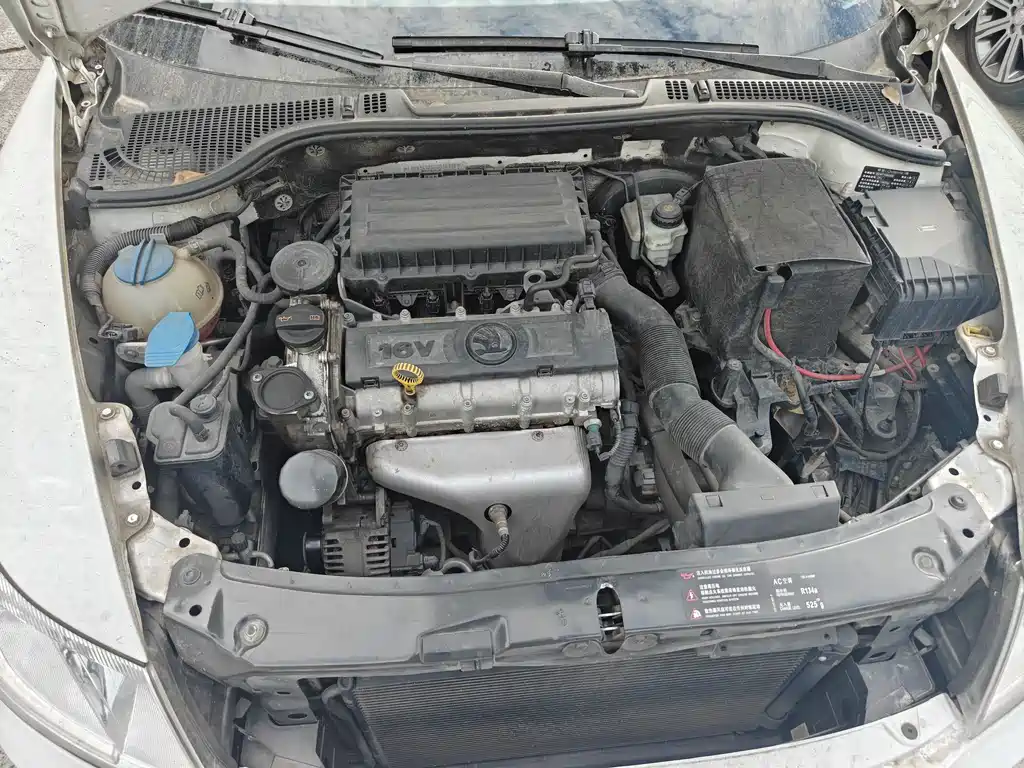 Skoda Octavia 2015 1.6L MT