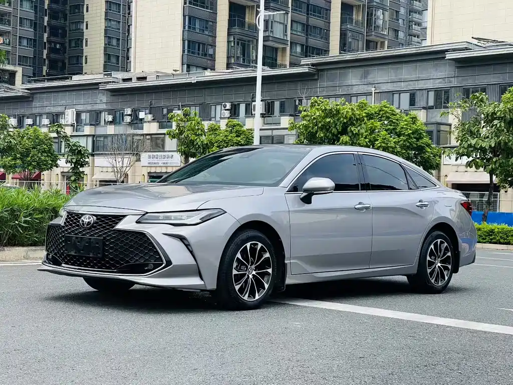 TOYOTA ASIAN DRAGON