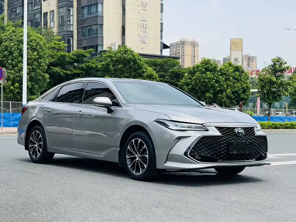 TOYOTA ASIAN DRAGON