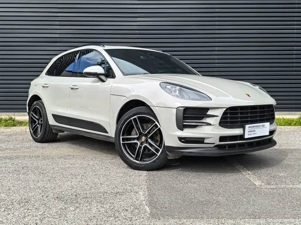 Porsche Macan — миниатюра 2