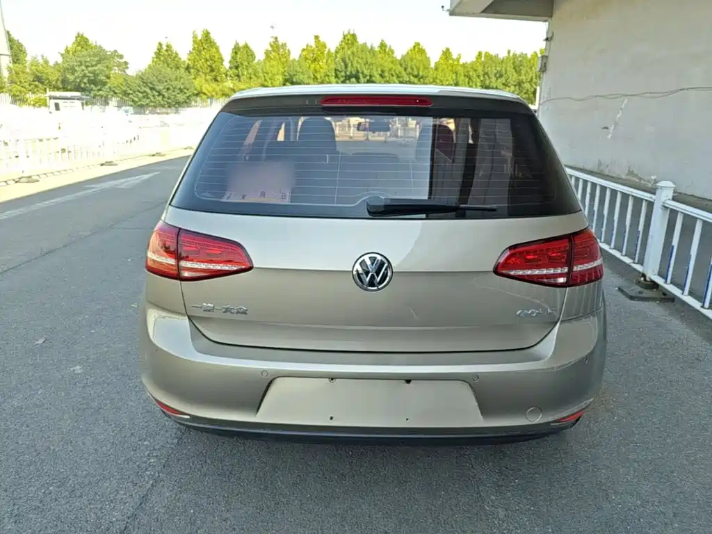 Volkswagen Golf — миниатюра 6