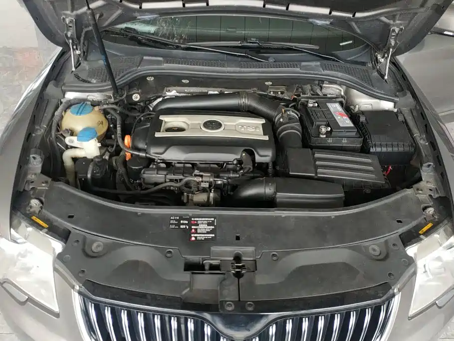 Skoda Superb — миниатюра 10
