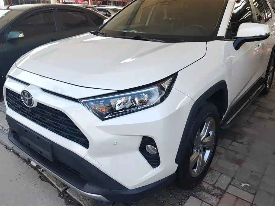 Toyota RAV4 2020 2.0L CVT 2WD Elegant PLUS Edition