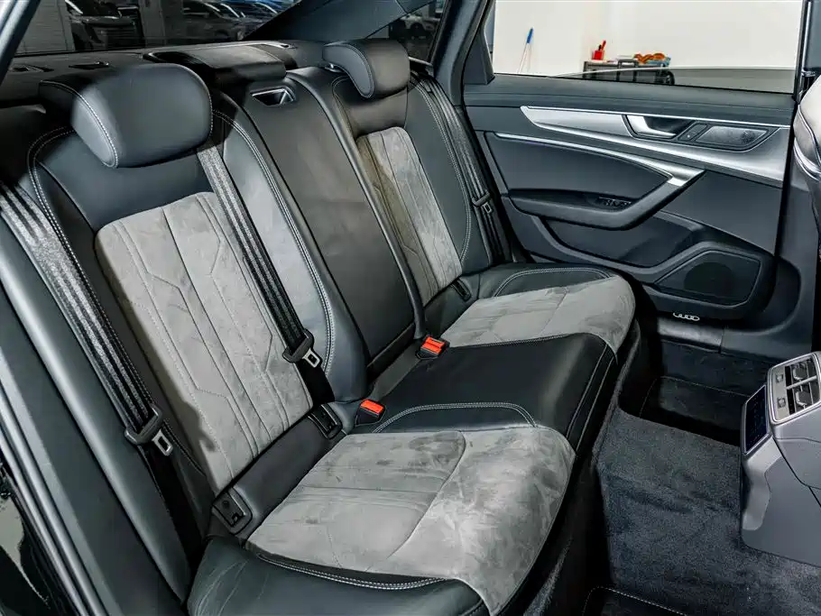 Audi A6L — миниатюра 22