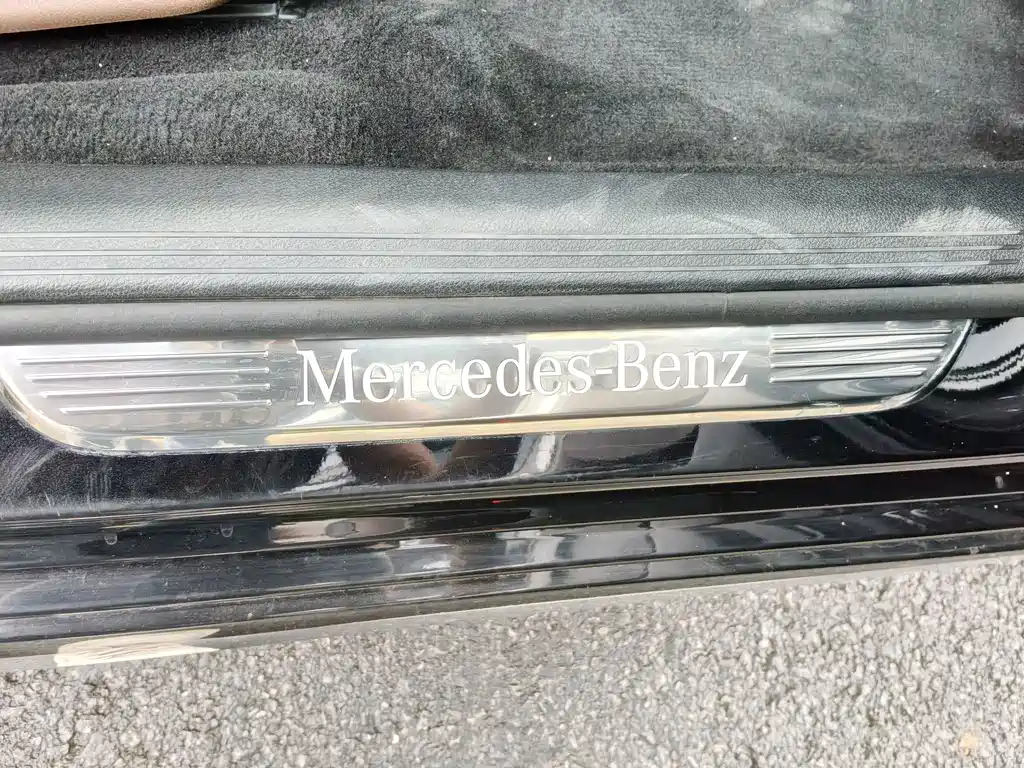Mercedes-Benz E-Class — миниатюра 14
