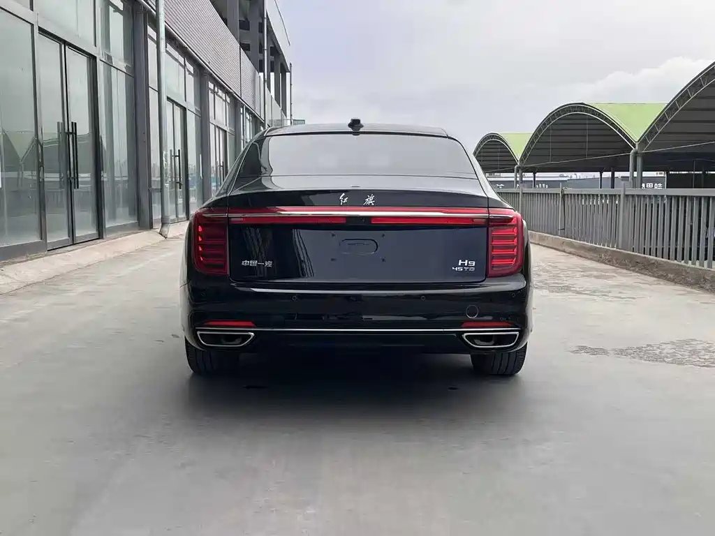 RED FLAG HONGQI H9