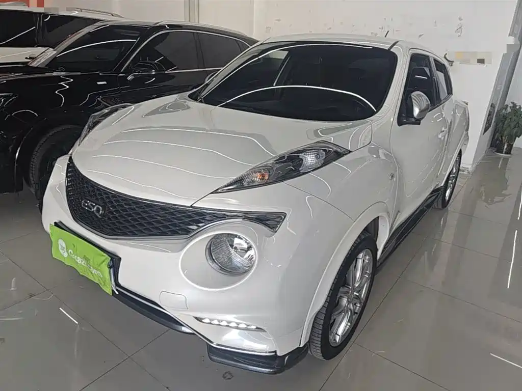 Infiniti ESQ 2016