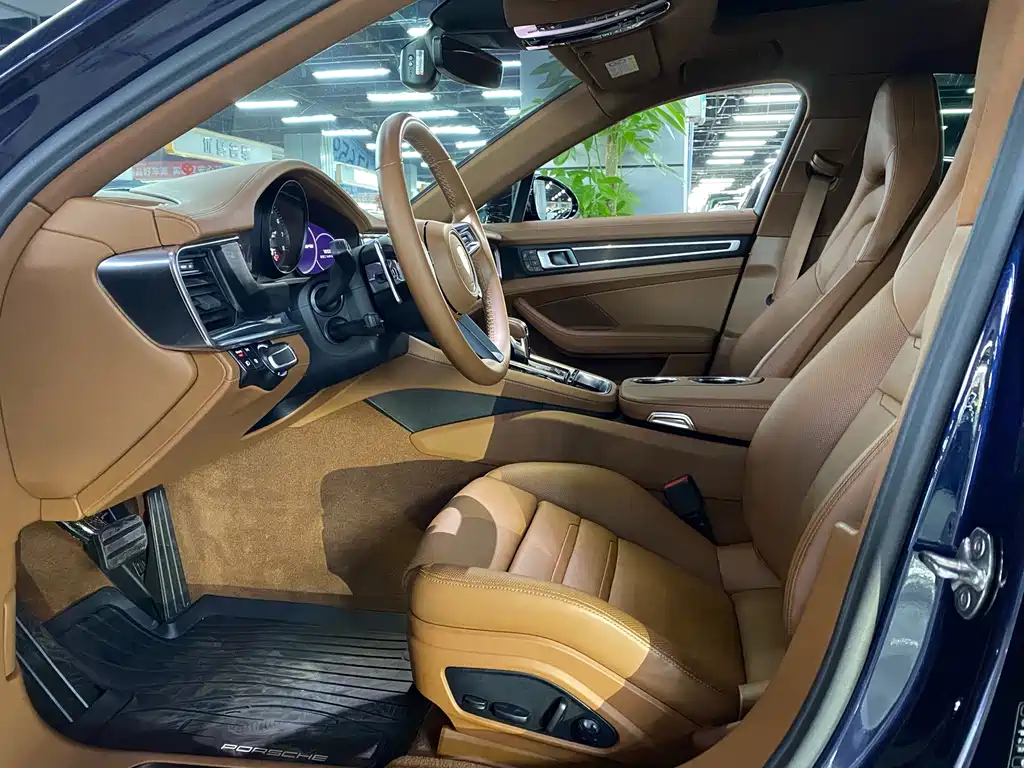 Porsche Panamera — миниатюра 6