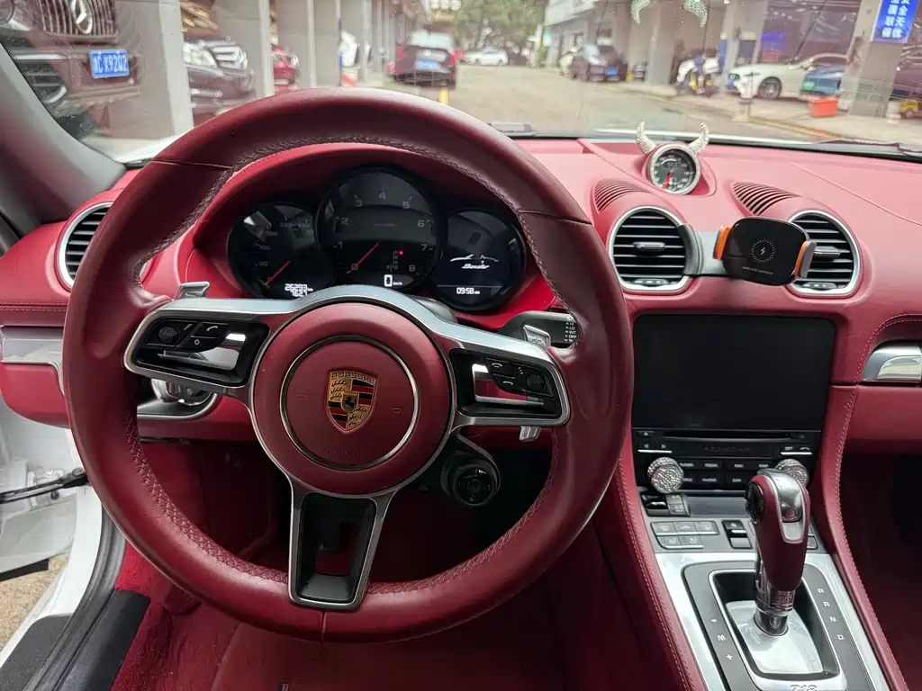 Porsche 718 — миниатюра 8