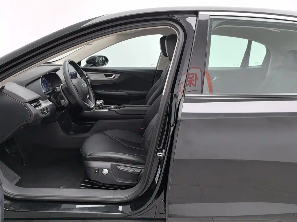 Hongqi E-QM5 2024 500km