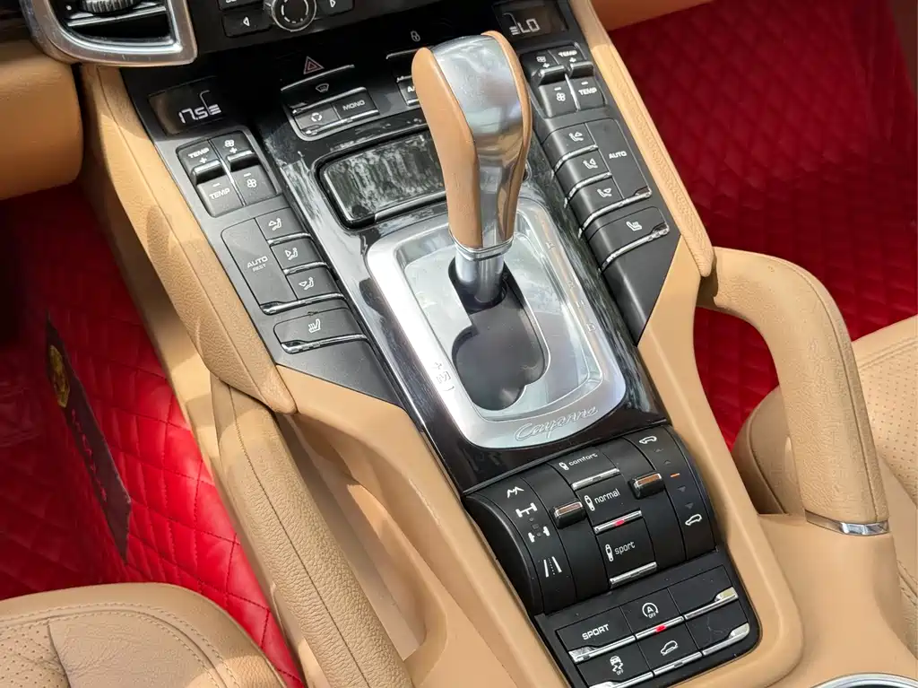 Porsche Cayenne 2011 Cayenne S 4.8L