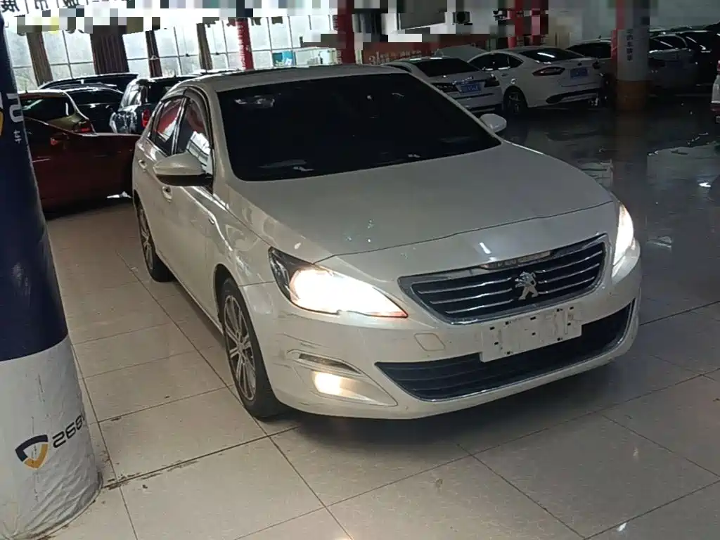 Peugeot 408 — миниатюра 4